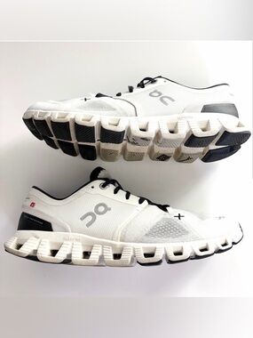 On Running Cloud X 3 Running Sneakers Shoes Women’s Size 9.5